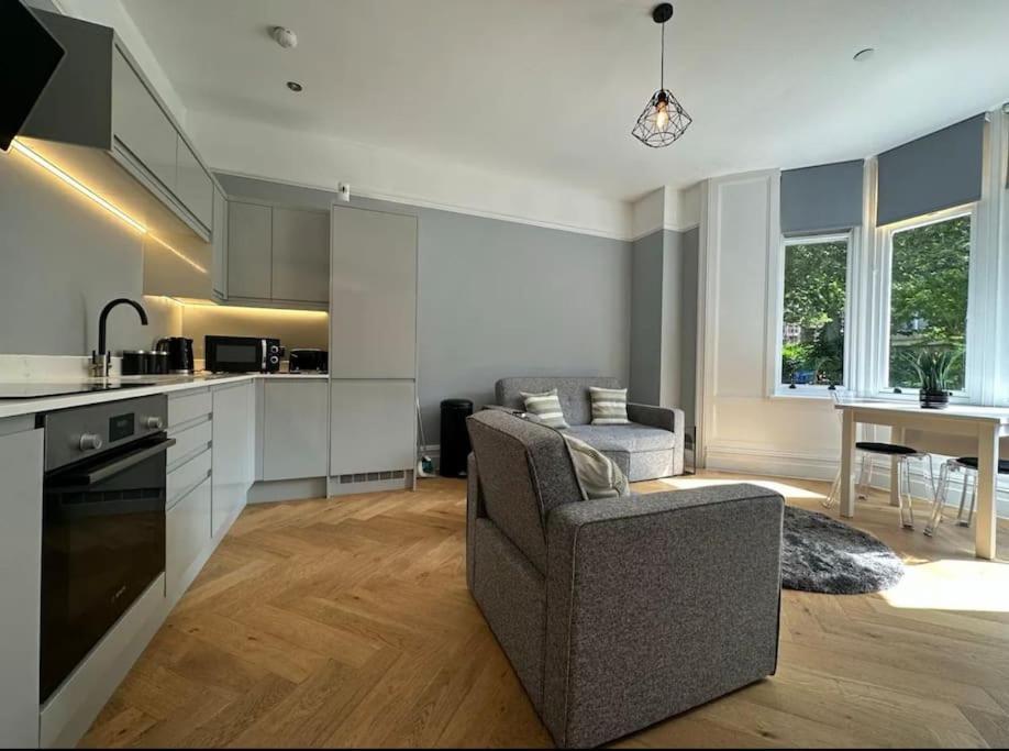 Superior Stay, Sophia Gardens, City Centre And Stadium Sleeps 4 Cardiff Exterior foto