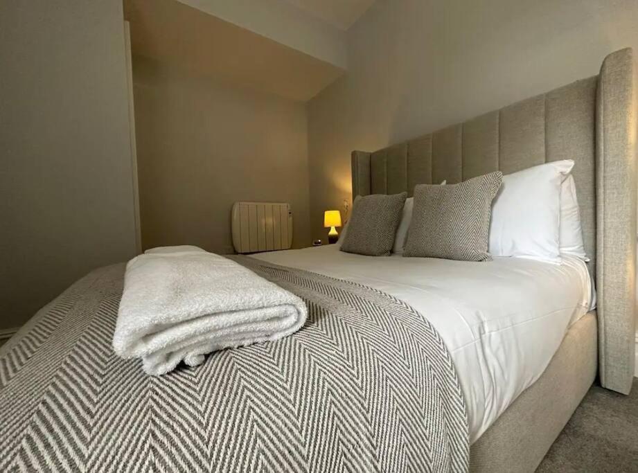 Superior Stay, Sophia Gardens, City Centre And Stadium Sleeps 4 Cardiff Exterior foto